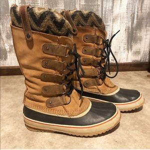 Sorel Joan of Arctic Tan Suede Boots